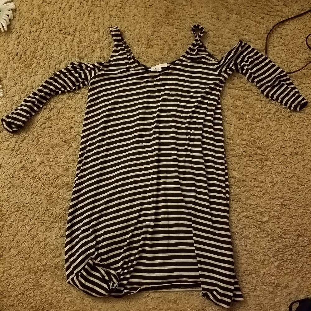 Stripped Cold Shoulder Blouse